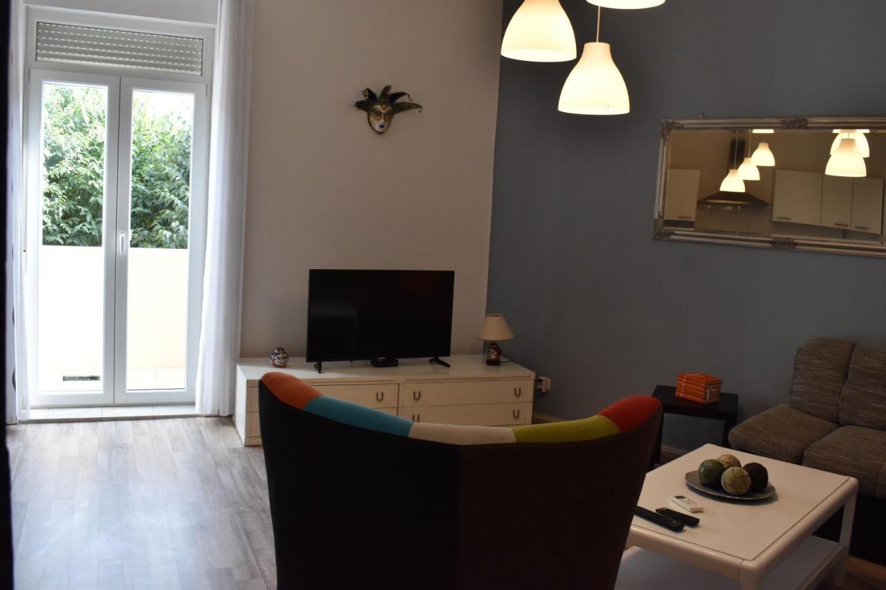 Apartment Riviera Пула Екстериор снимка