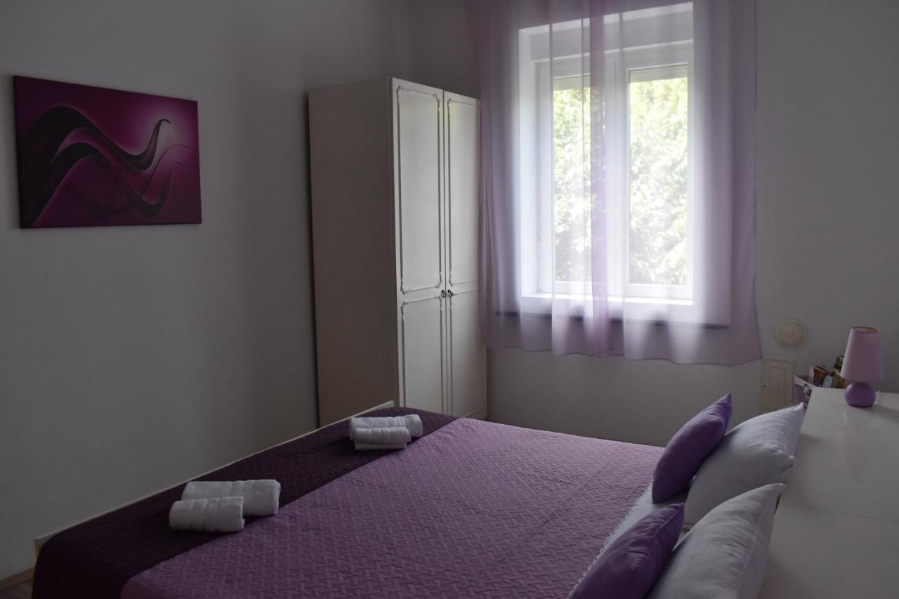 Apartment Riviera Пула Екстериор снимка