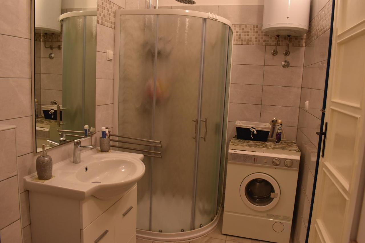 Apartment Riviera Пула Екстериор снимка