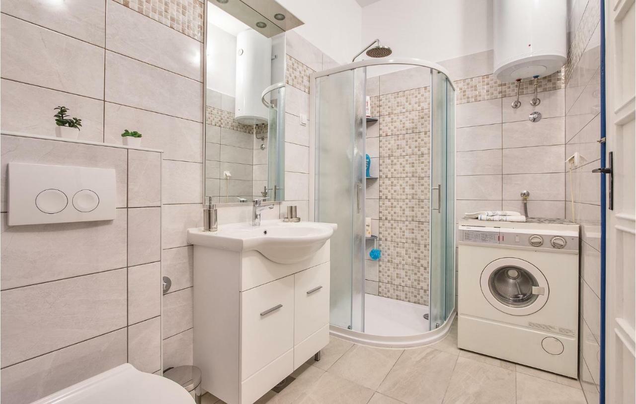 Apartment Riviera Пула Екстериор снимка