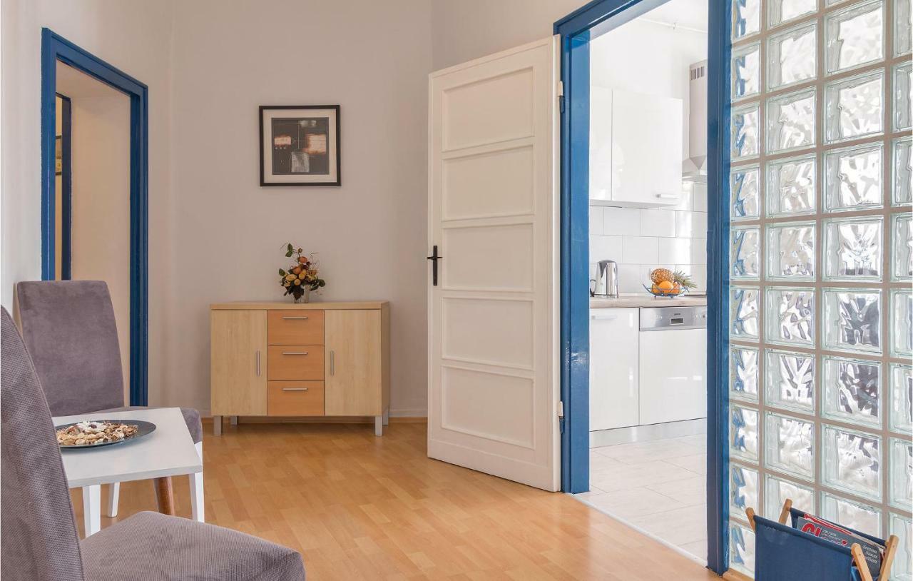 Apartment Riviera Пула Екстериор снимка